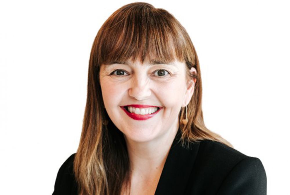 Kylie Lewis - 580x390